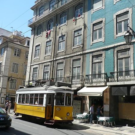 Pensao Prata Hotel Lisbon Exterior photo