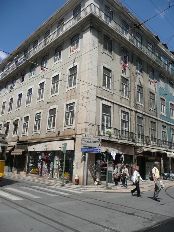 Pensao Prata Hotel Lisbon Exterior photo